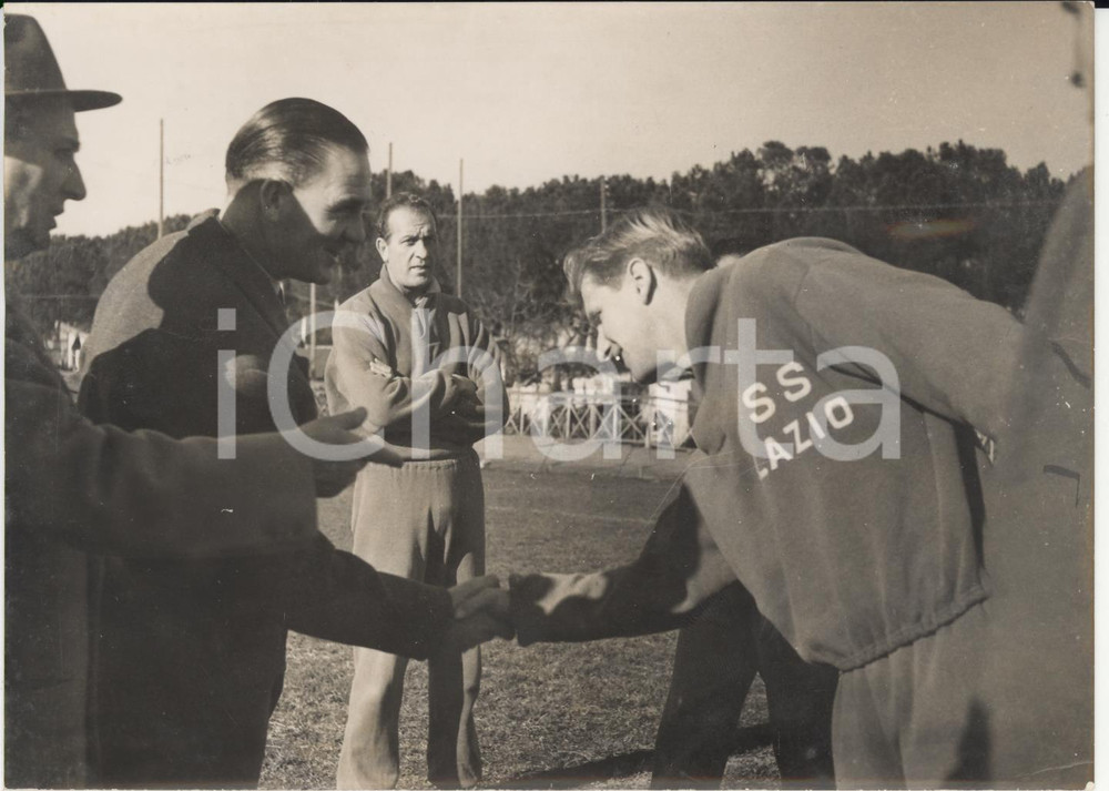 Fotografia d epoca originale 1956 ROMA CALCIO S.S. LAZIO Jesse CARVER Arne SELMOSSON al campo Rondinella 1