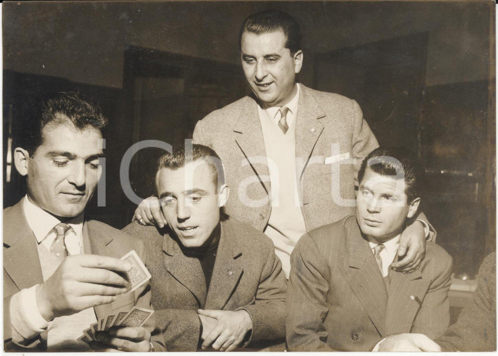 Fotografia d epoca originale 1956 NAZIONALE DI CALCIO DELL ITALIA  Giovanni GIACOMAZZI Giuseppe CHIAPPELLA 1