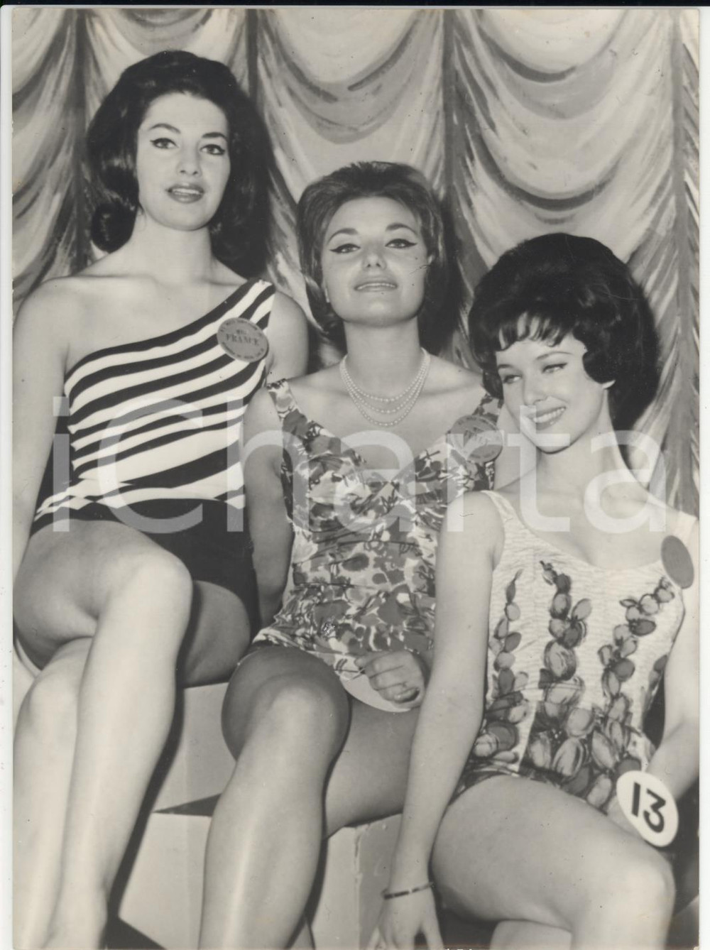 Fotografia d epoca originale 1962 LONDON Miss Mondo Monique LEMAIRE Raffaella De CAROLIS Smita STEFFEN Foto 1