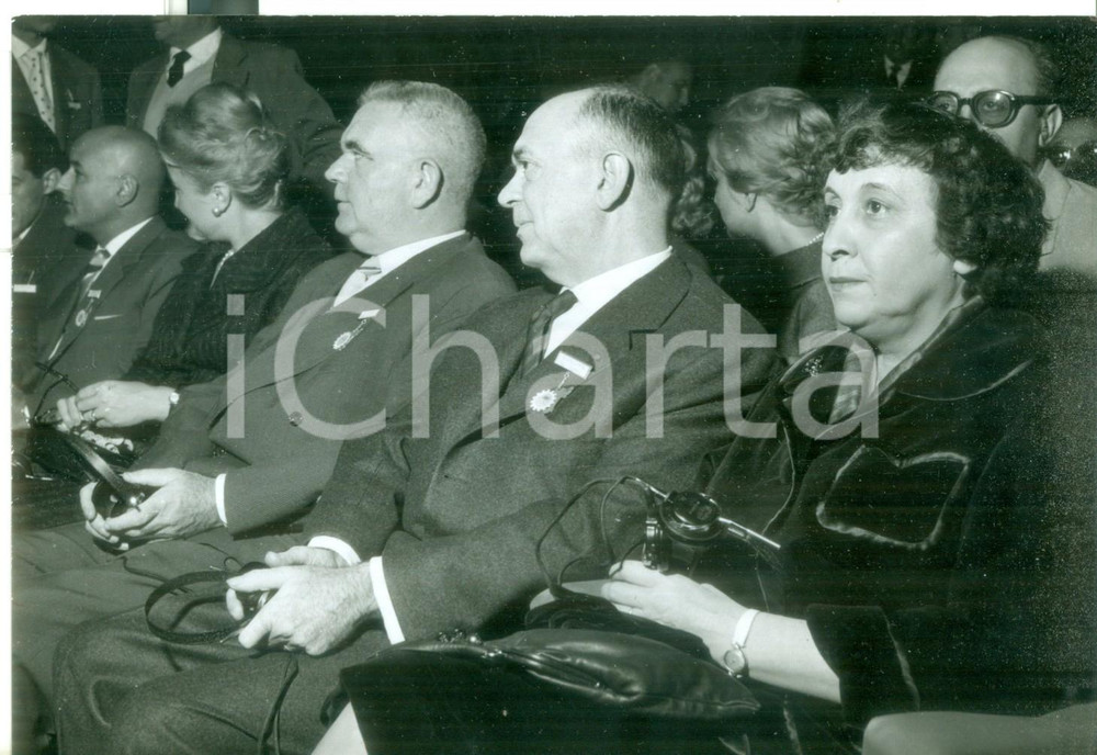 Fotografia d epoca originale 1959 TORINO Apertura CONVEGNO PER I GRANDI MOTORI  Gruppo dirigenti  Foto 1