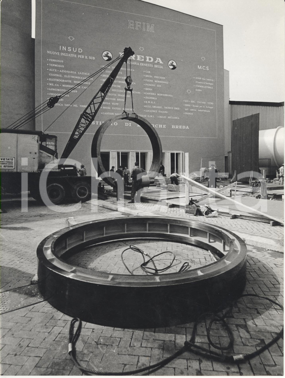 Fotografia d epoca originale 1967 MILANO Fiera Campionaria  Padiglione BREDA Meccanica Fotografia 24x18 1