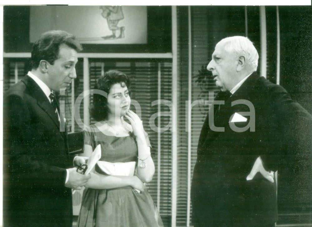 Fotografia d epoca originale 1958 MILANO  Mike BONGIORNO e Giorgio DE CHIRICO a Lascia o Raddoppia? Foto 1