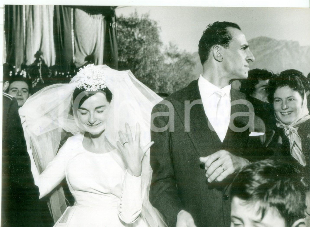 Fotografia d epoca originale 1959 MADONNA DEL GHISALLO  Nozze ciclista Ercole BALDINI e Wanda BECCARI Foto 1