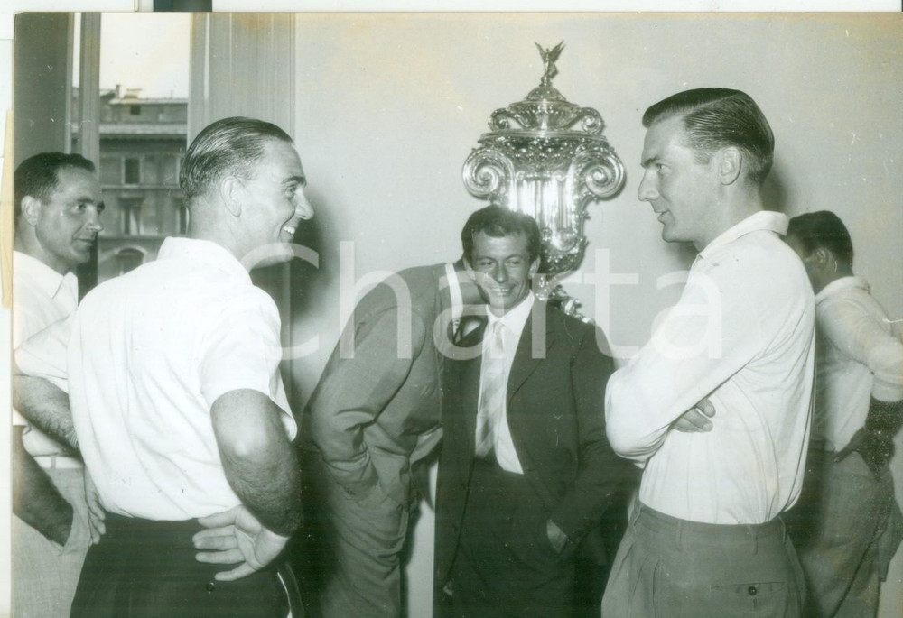 Fotografia d epoca originale 1956 ROMA I calciatori della LAZIO Jess CARVER e Karl Aage PRAEST  Foto 18x13 1