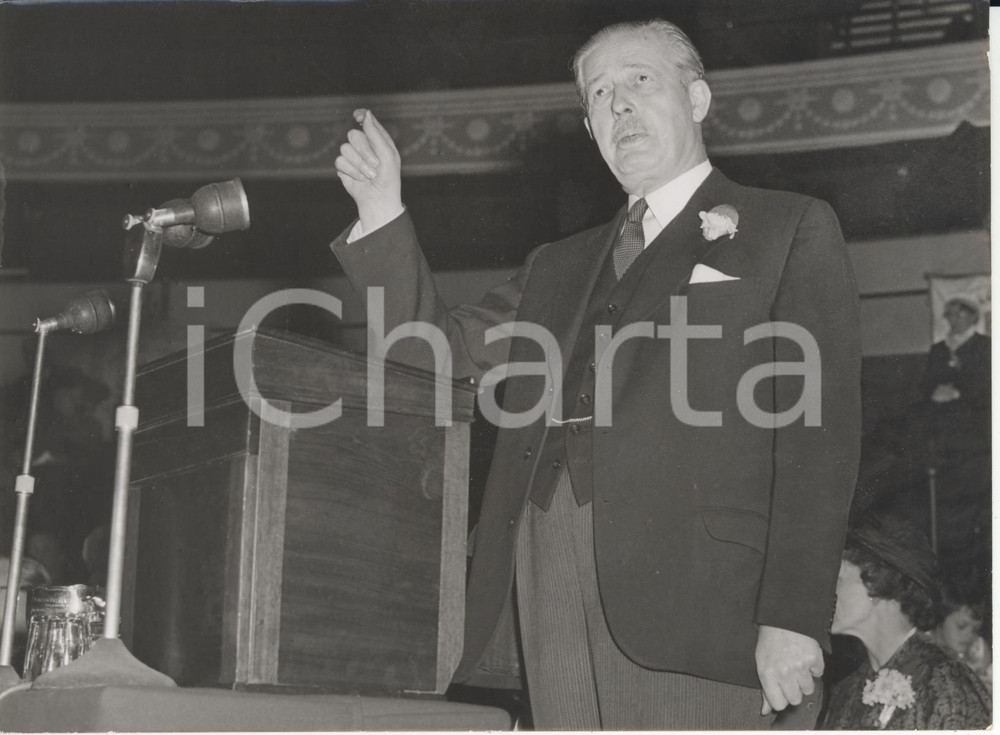 Fotografia d epoca originale 1958 LONDON Royal Albert Hall  Harold MACMILLAN addressing Primrose League 1