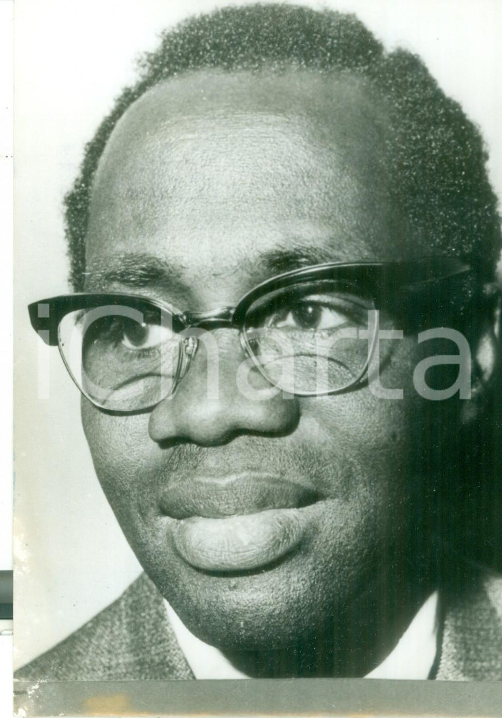 Fotografia d epoca originale 1966 LONDON Ritratto di Kofi Abrefa BUSIA in esilio volontario  Foto 13x18 cm 1