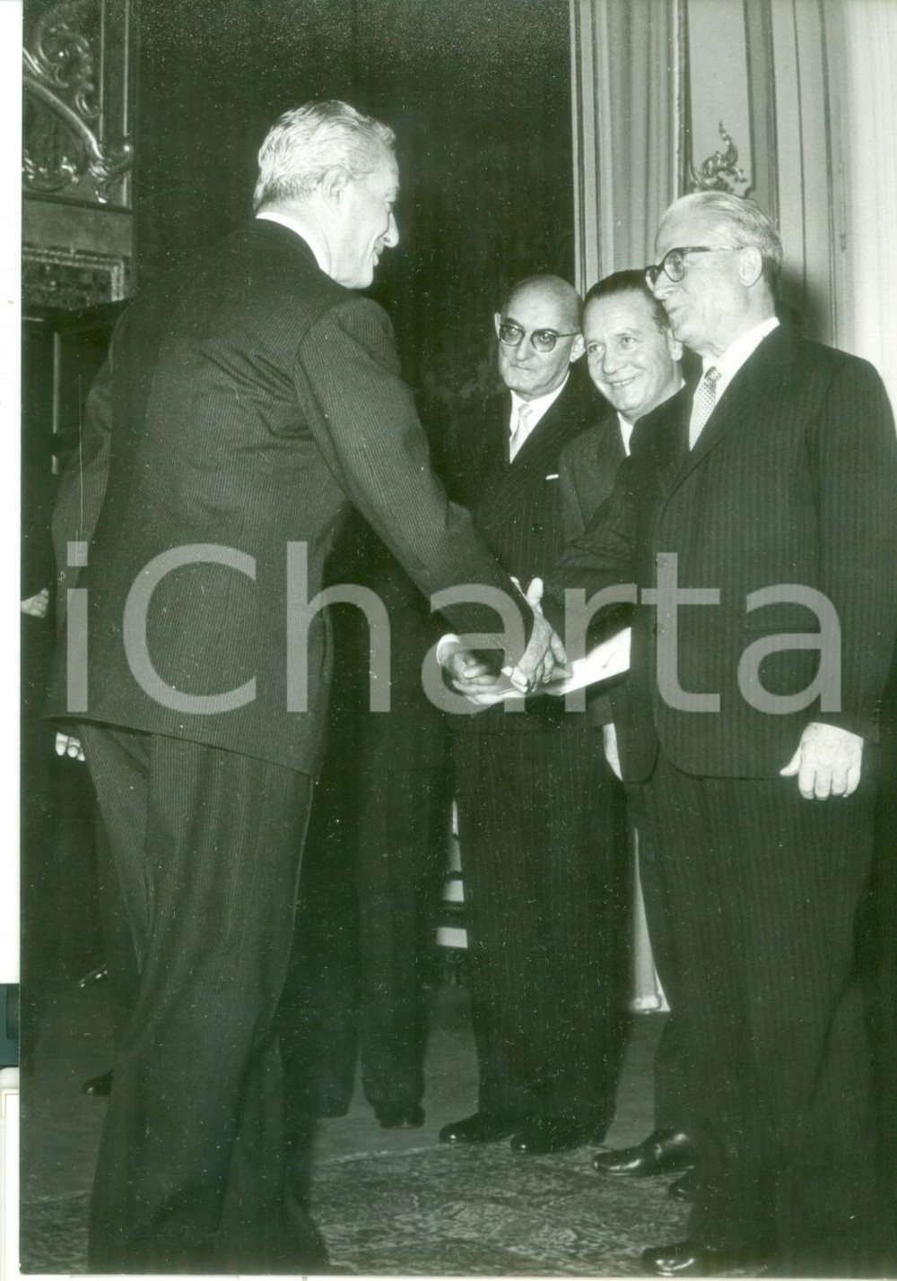 Fotografia d epoca originale 1958 ROMA Giovanni GRONCHI con Vittorio DE SICA vincitore David di Donatello 1
