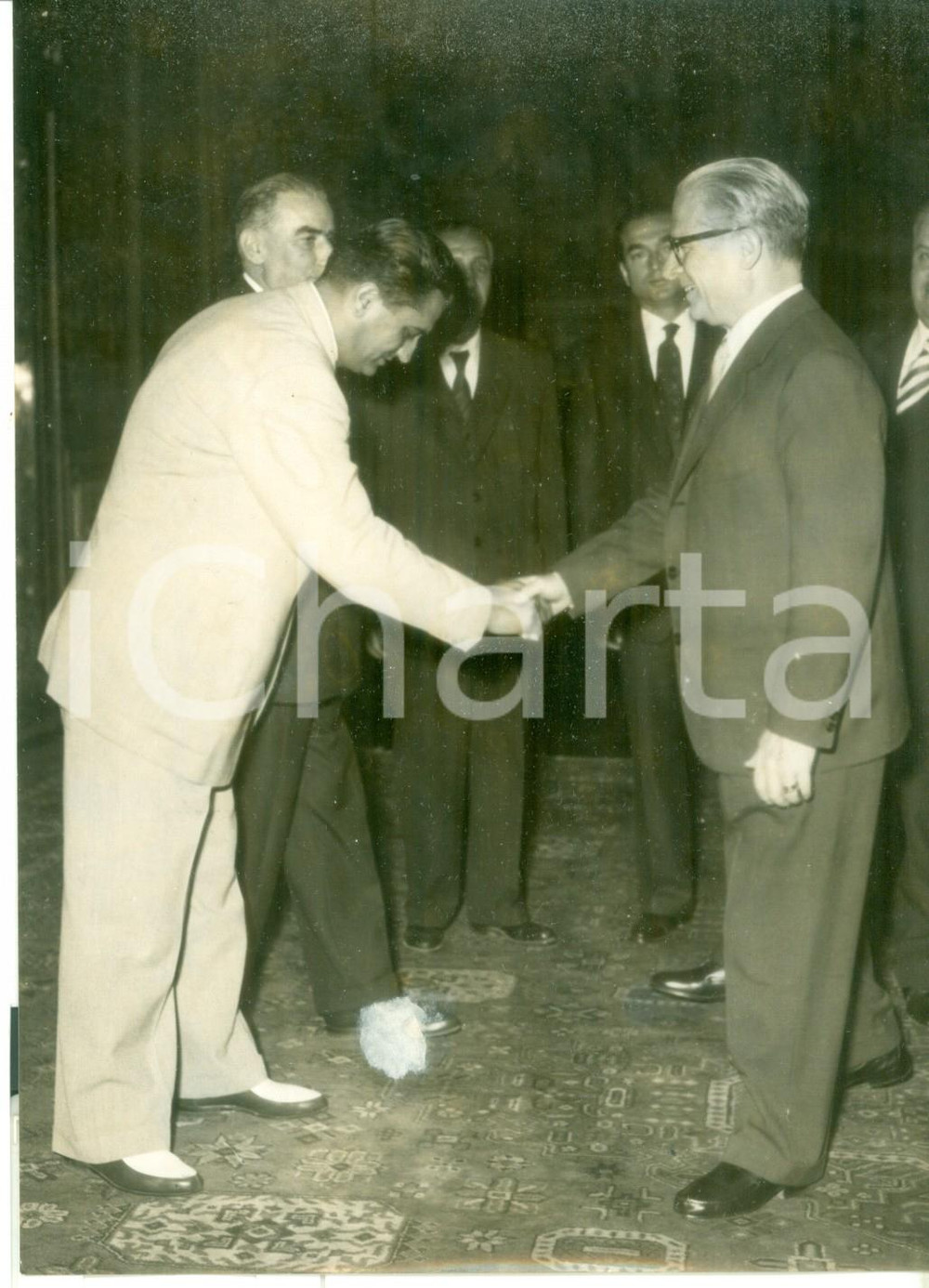 Fotografia d epoca originale 1956 ROMA Quirinale  Presidente Giovanni GRONCHI accoglie la delegazione turca 1