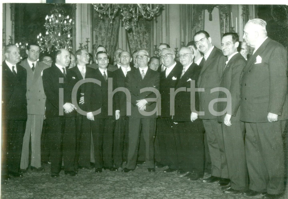 Fotografia d epoca originale 1957 ROMA Giovanni GRONCHI con i partecipanti al Convegno sui Pubblici Servizi 1