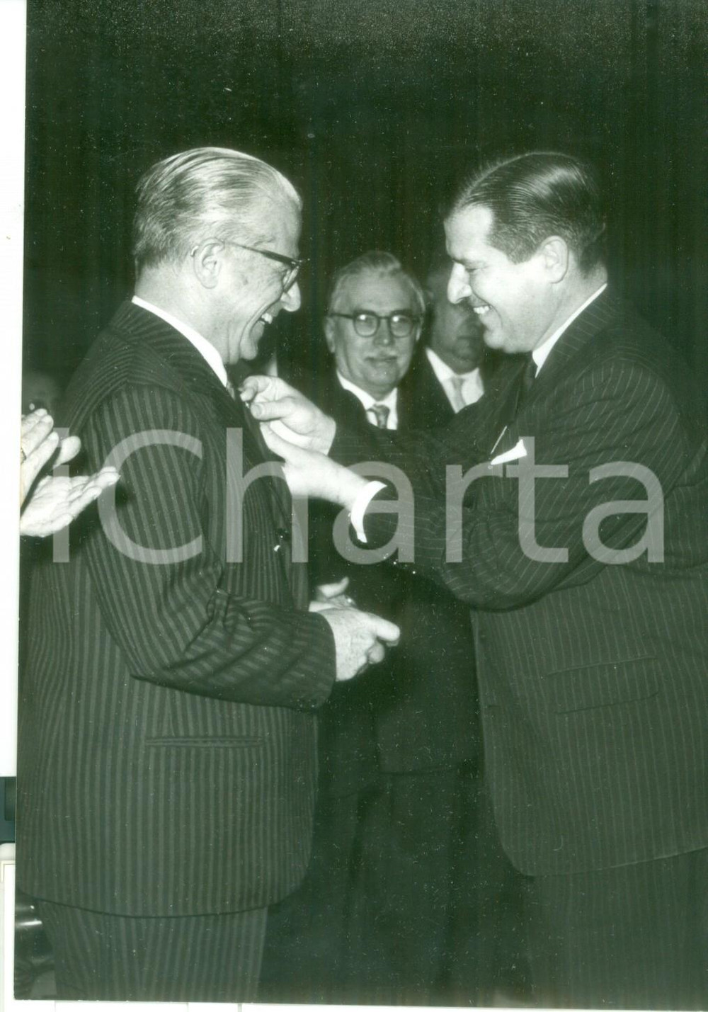 Fotografia d epoca originale 1959 ROMA EUR Federazione Mondiale Ex Combattenti  Presidente Giovanni GRONCHI 1