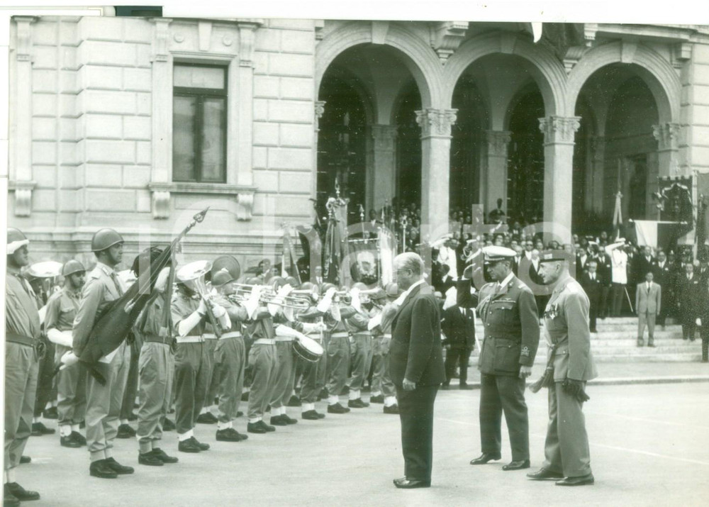 Fotografia d epoca originale 1959 TERAMO  Arrivo del presidente Giovanni GRONCHI in visita ufficiale  Foto 1