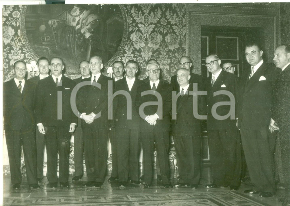 Fotografia d epoca originale 1959 ROMA Giovanni GRONCHI riceve la Commissione per l Energia Atomica Europea 1
