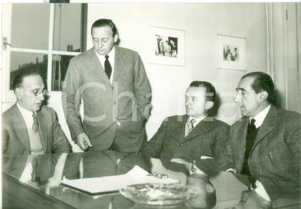 Fotografia d epoca originale 1955 BOLOGNA Commissione tecnica NAZIONALE Luigi TENTORIO  Angelo SCHIAVIO 1