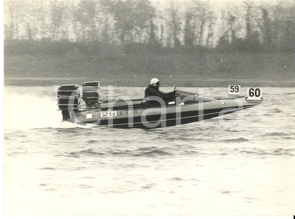 1966 IDROSCALO DI MILANO Fiera Campionaria - Testa a testa tra due motoscafi