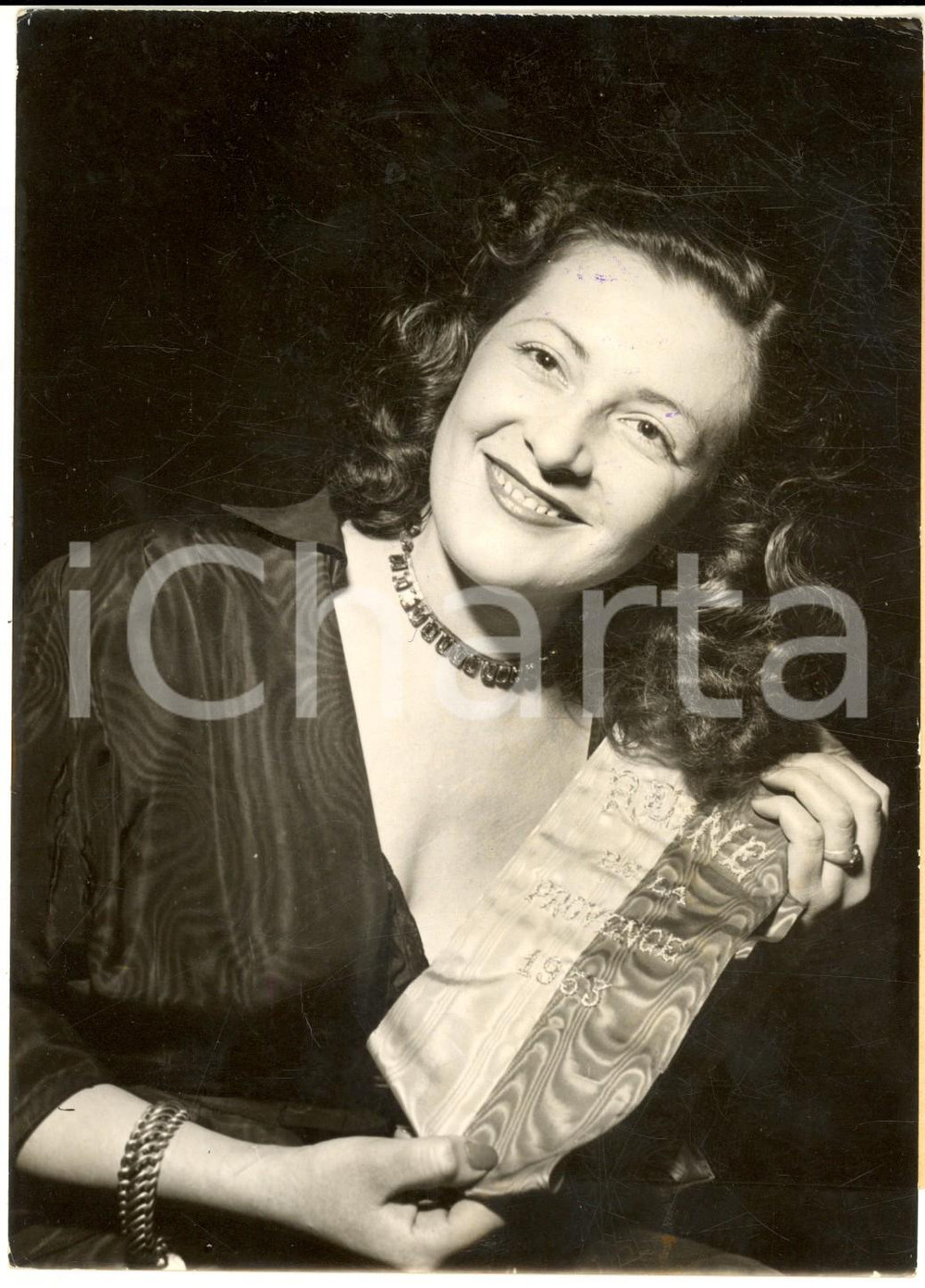 Fotografia d epoca originale 1953 FRANCE Michèle MARCY élue Reine de la PROVENCE Photo 13x18 cm 1