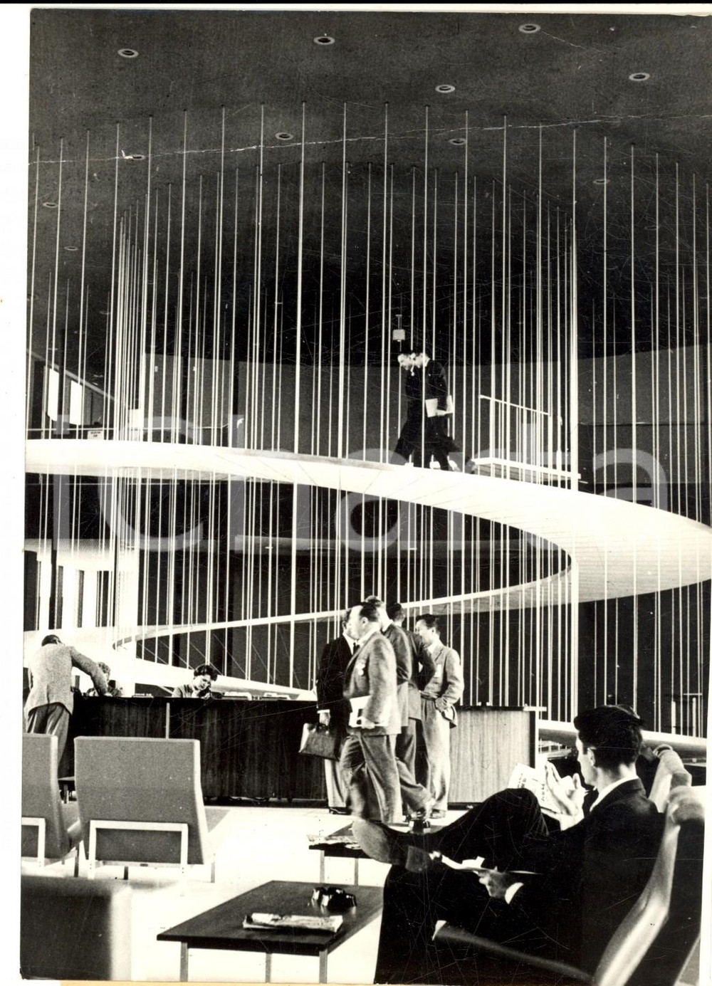 Fotografia d epoca originale 1959 SAN DIEGO CALIFORNIA Scala a spirale CONVAIR  Foto DANNEGGIATA 13x18 1