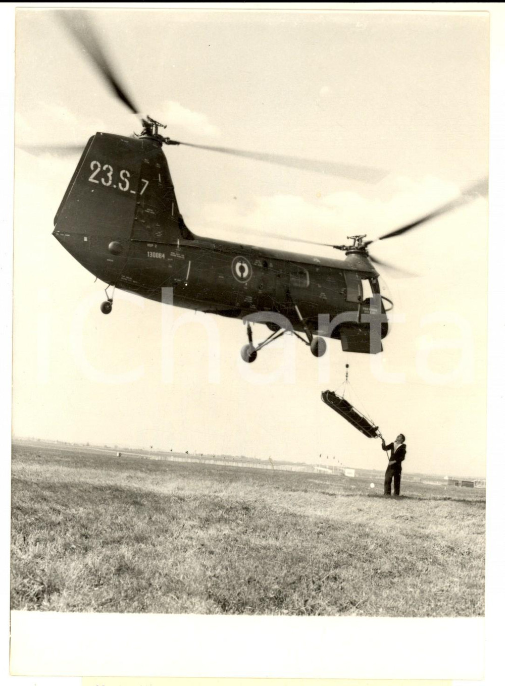 Fotografia d epoca originale 1957 PARIS BOURGET Salon AÃ©ronautique  HÃ©licoptÃ¨re PIASECKI HUP2 Photo 13x18 1