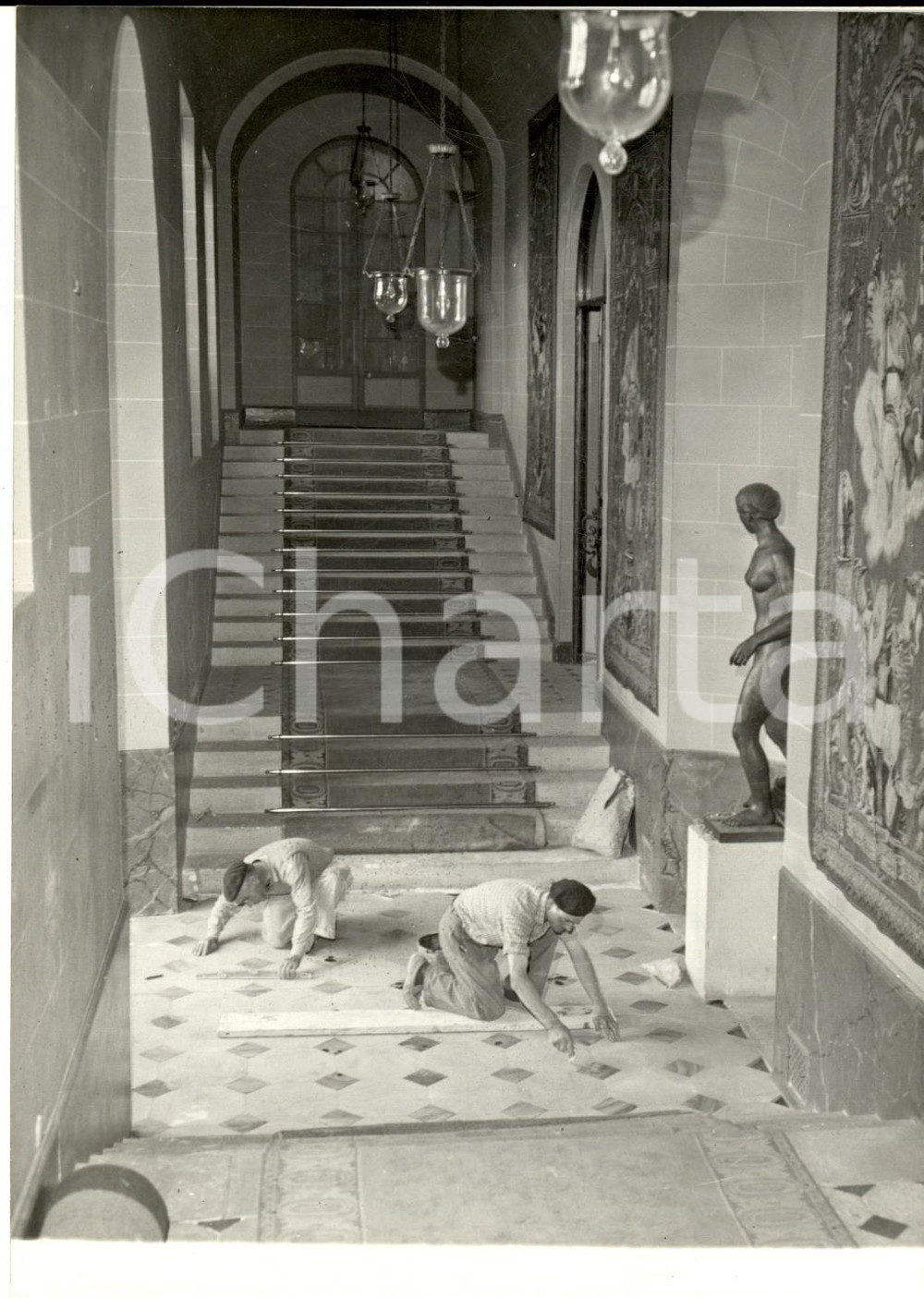 Fotografia d epoca originale 1959 PARIS Hotel RAMBOUILLET Preparativi per la visita di Dwight EISENHOWER Foto 1