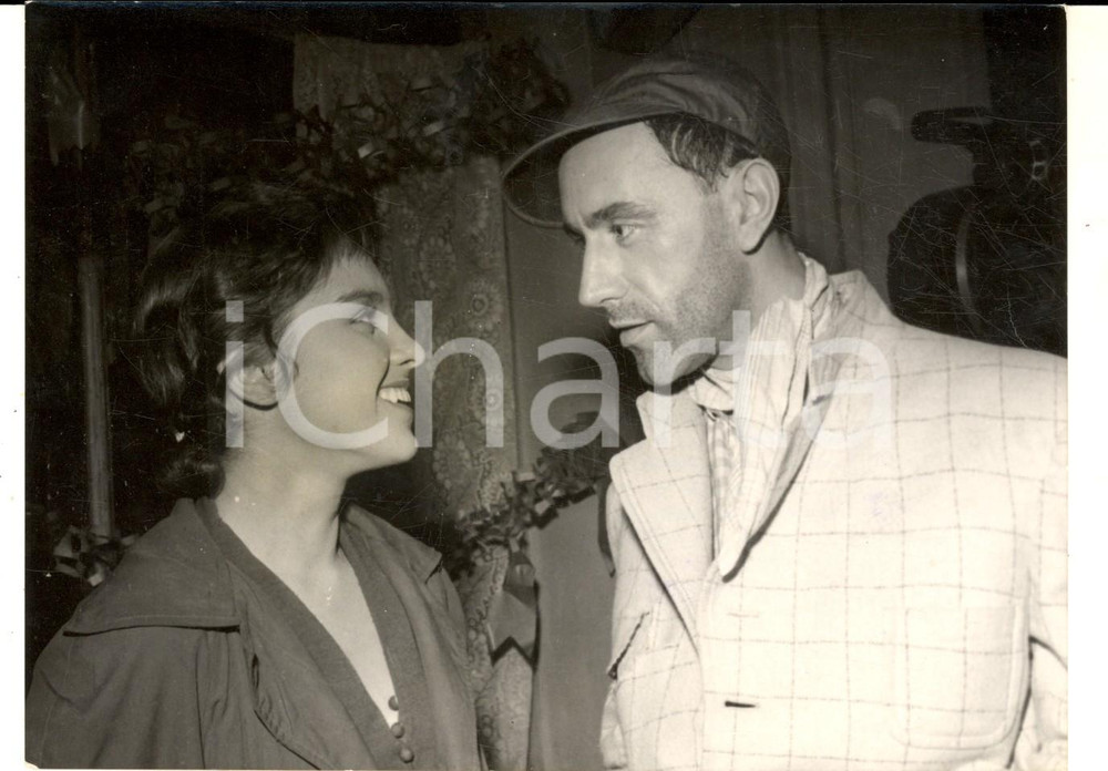 Fotografia d epoca originale 1956 CINEMA Les promesses dangereuses PierreJean VAILLARD et FranÃ§oise VATEL 1