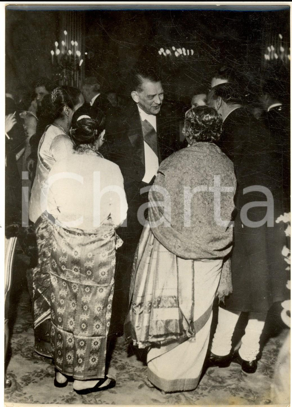1957 PARIS ELYSEE Presidente René COTY riceve i diplomatici del Pakistan *Foto