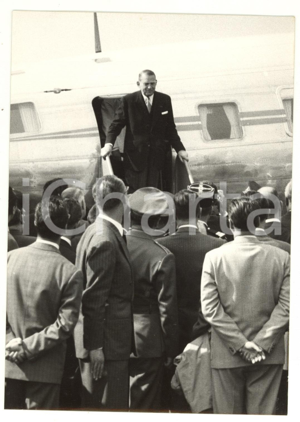 Fotografia d epoca originale 1957 ROMA Aeroporto Ciampino  Partenza del presidente RenÃ© COTY Foto 1