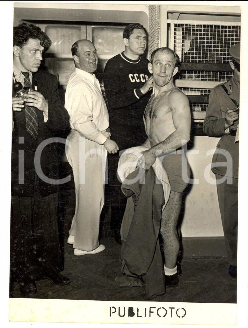 Fotografia d epoca originale 1953 NAPOLI Mondiali di lotta grecoromana  Atleta svedese ANDENBERGER  Foto 1