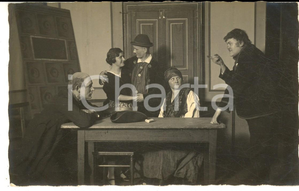 Fotografia d epoca originale 1925 TEATRO FURTH Weissengarten  Spettacolo per festa di Natale Foto RARA 1