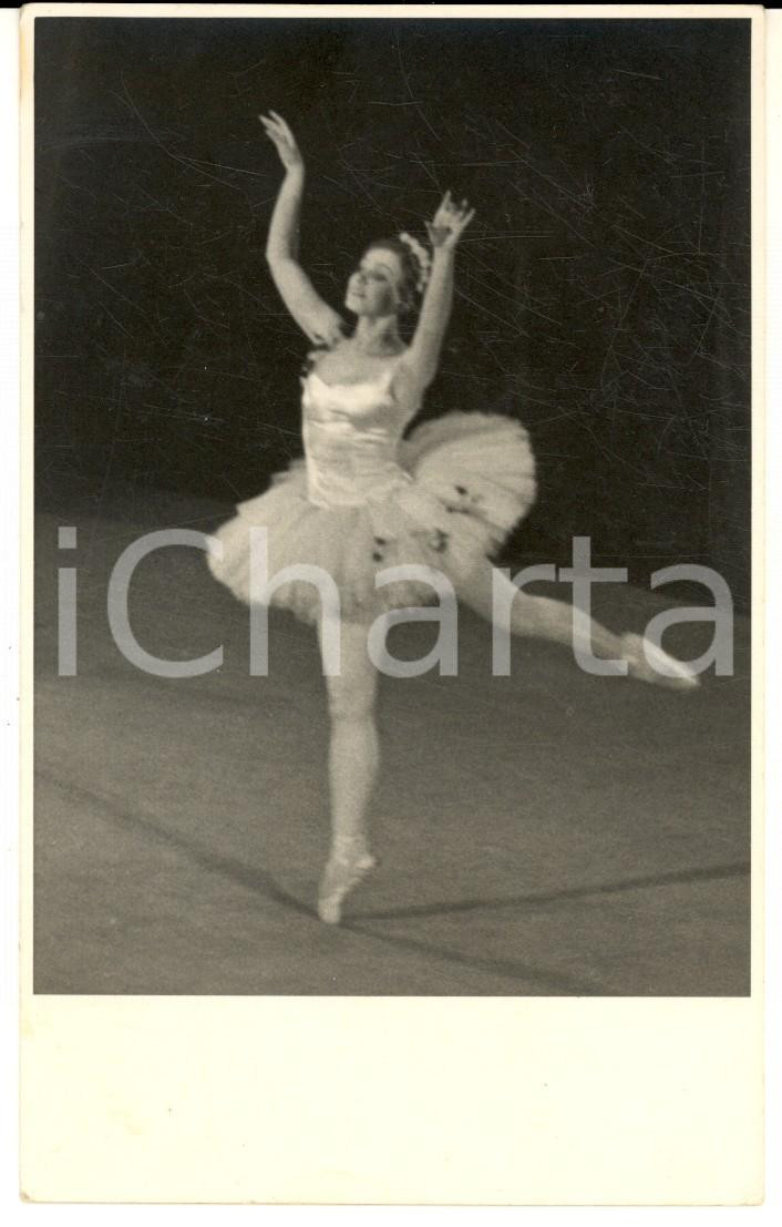 Cartolina originale da collezione 1940 ca WIENER NEUSTADT DANZA CLASSICA Ballerina in scena  Foto cartolina 1