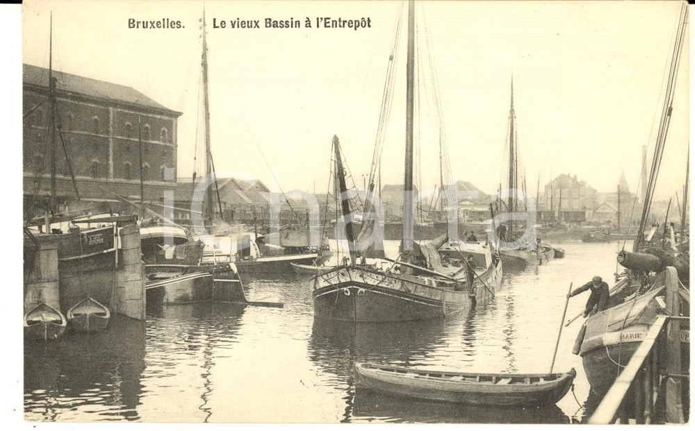 Cartolina originale da collezione 1910 ca BRUXELLES Le vieux bassin Ã  l Entrepot  VINTAGE postcard bateaux 1