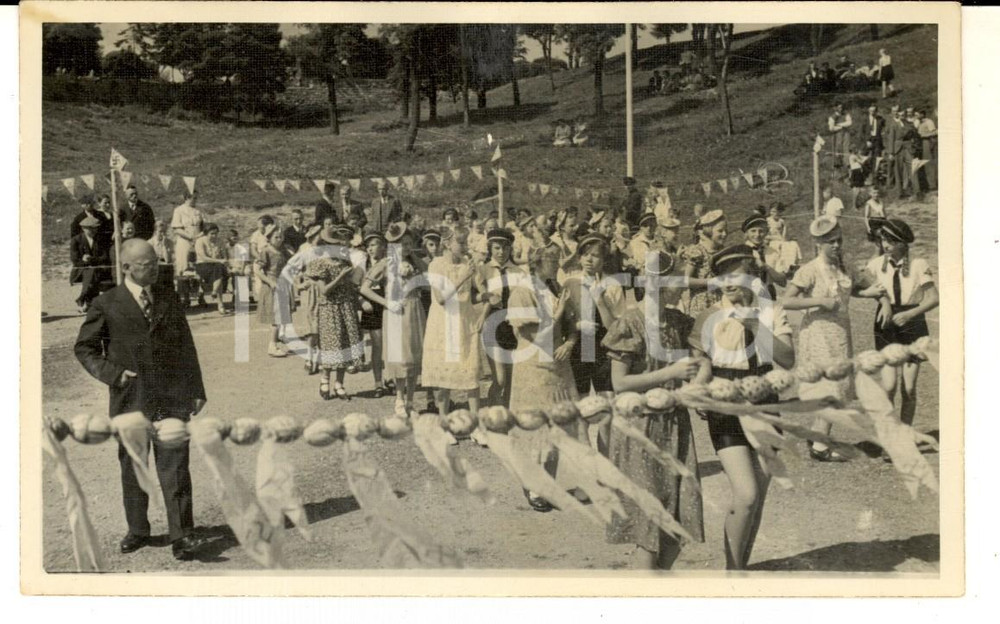 Fotografia d epoca originale 1940 ca NÃ–DA GERMANIA Festa della vendemmia  Erntedankfest  Foto VINTAGE 1