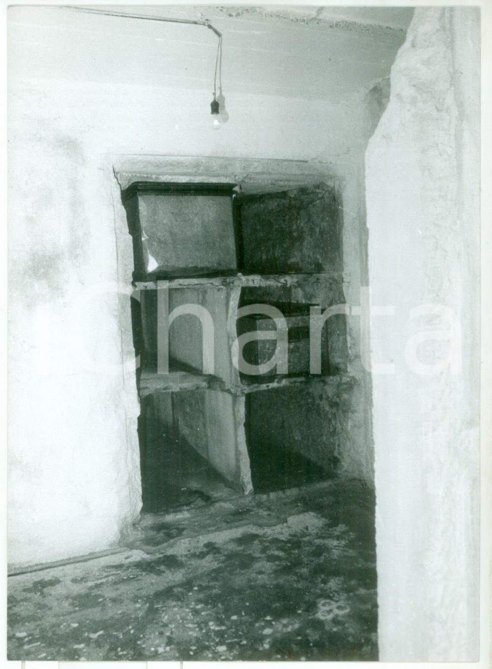 Fotografia d epoca originale 1982 FORTE BELVEDERE GSCHWENT TN Loculi mortuari Fotografia vintage 13x18 1