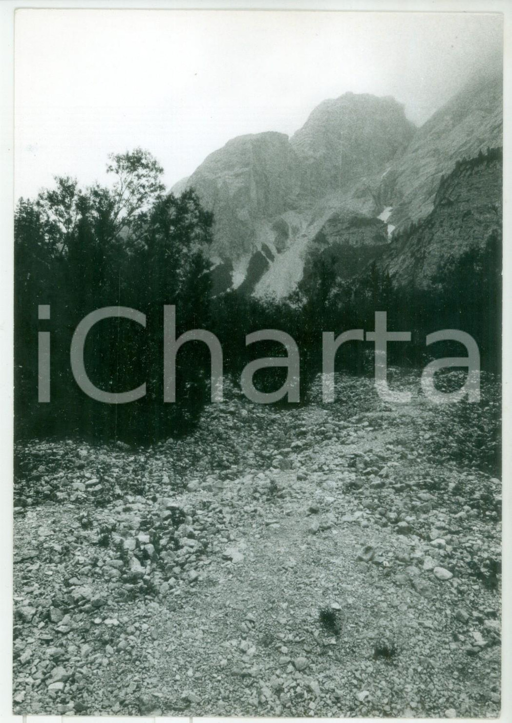 Fotografia d epoca originale 1979 BRAIES BZ  Sentiero tra le montagne Fotografia VINTAGE 13x18 cm 1