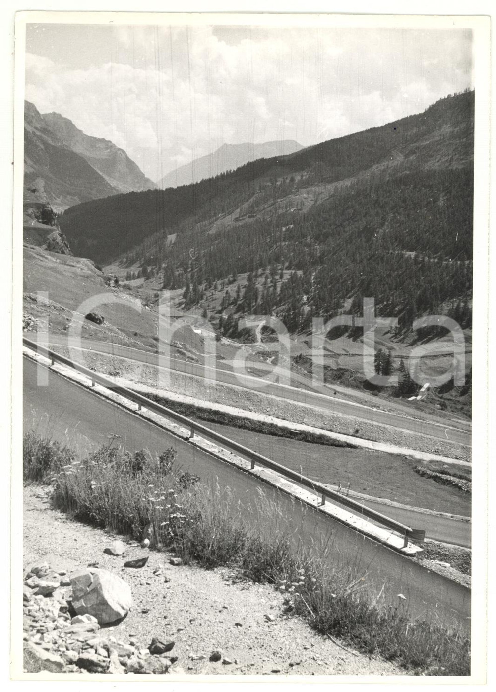 Fotografia d epoca originale 1974 GRANGE CN Veduta dei tornanti del Colle della Maddalena Foto VINTAGE 1