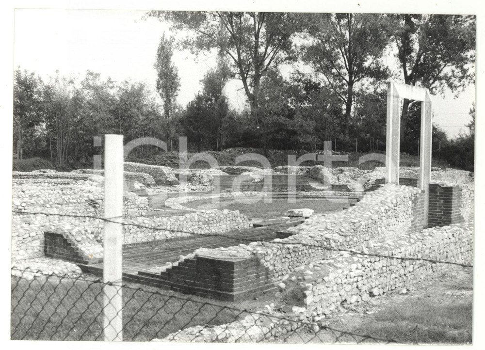 Fotografia d epoca originale 1981 BENE VAGIENNA CN Resti dell antico teatro romano Foto VINTAGE 18x13 1