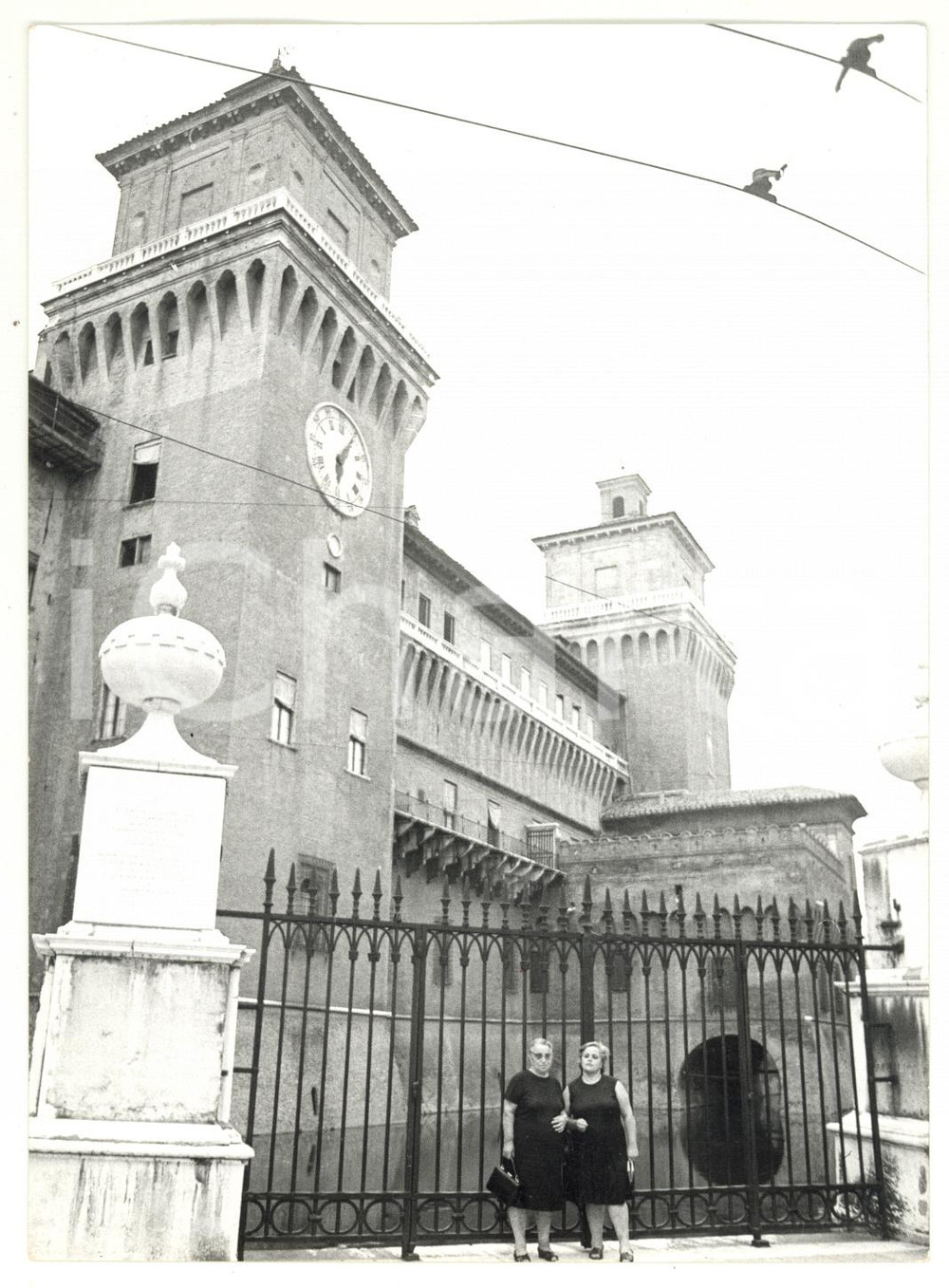 Fotografia d epoca originale 1973 FERRARA Veduta del Castello Estense Foto VINTAGE ANIMATA 13x18 cm 1