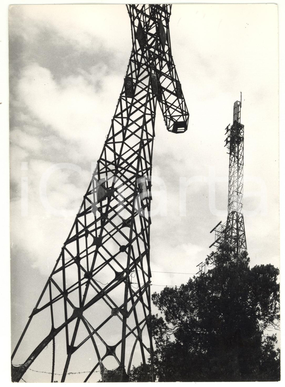 Fotografia d epoca originale 1974 MONTELUCO PG Croce metallica in cima al monte Foto ARTISTICA 13x18 cm 1