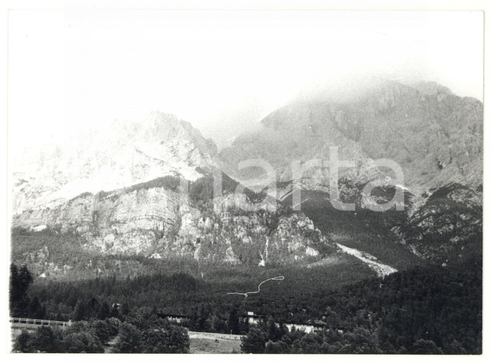 Fotografia d epoca originale 1979 BORCA DI CADORE BL Veduta panoramica del MONTE ANTELAO Foto 18x13 cm 1