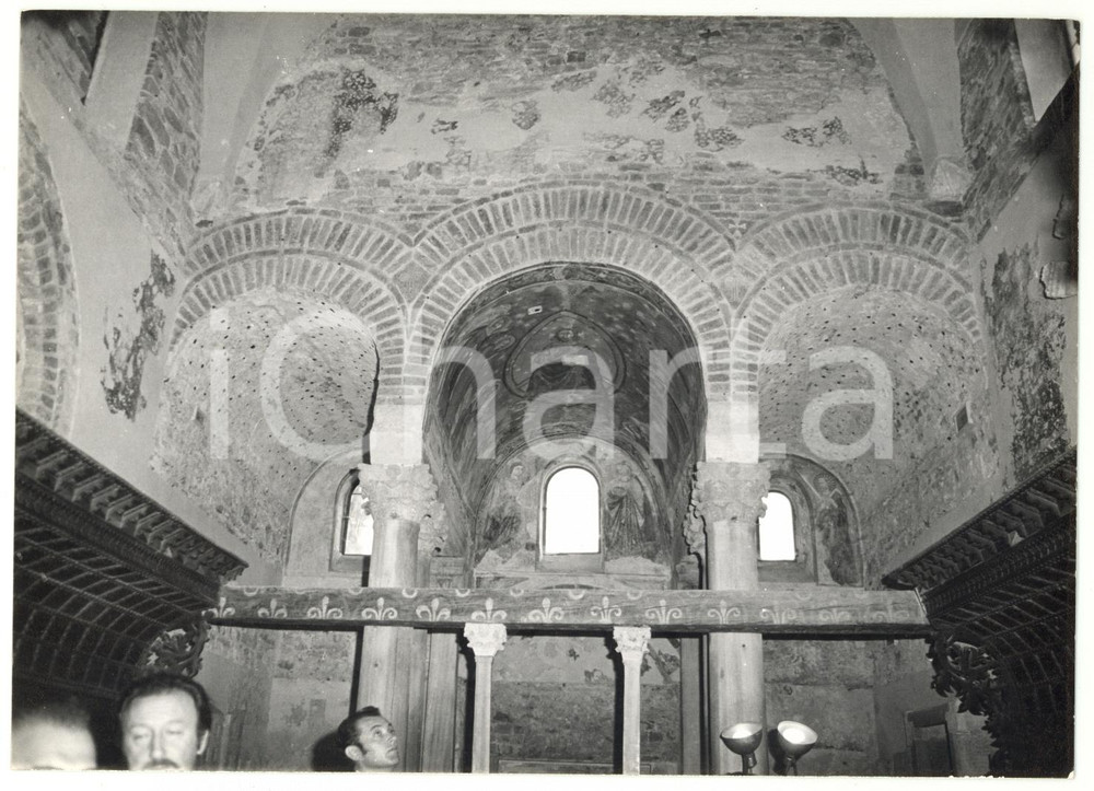 Fotografia d epoca originale 1979 CIVIDALE DEL FRIULI UD Tempietto longobardo  Volte a botte Foto 18x13 1
