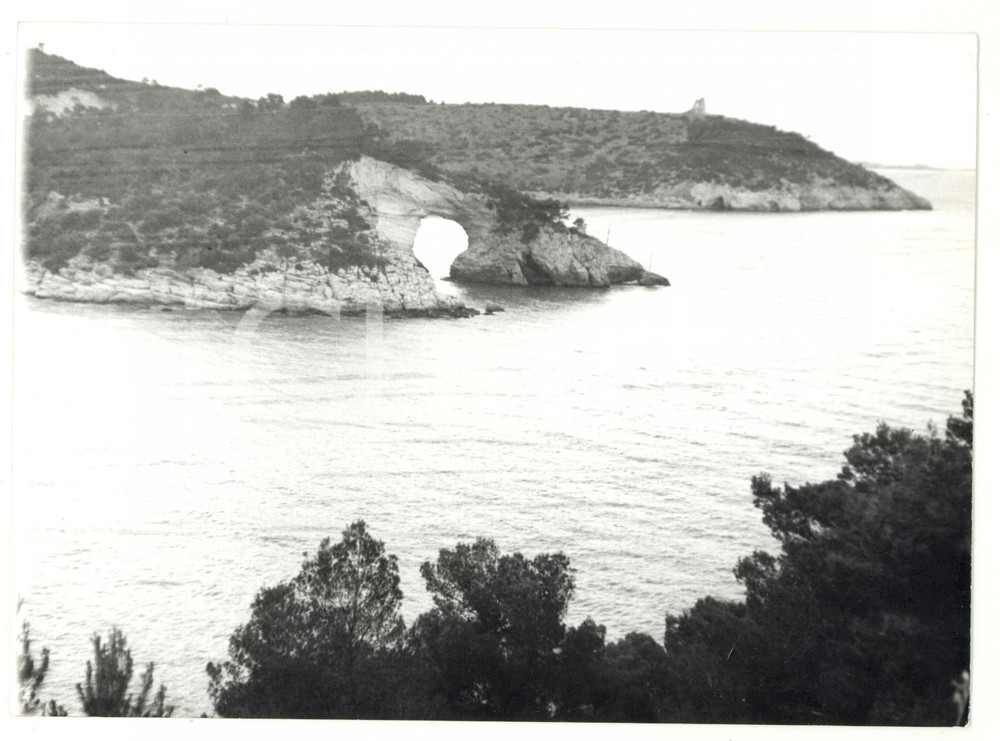 Fotografia d epoca originale 1979 VIESTE FG Veduta della caratteristica baia di SAN FELICE  Foto 18x13 cm 1