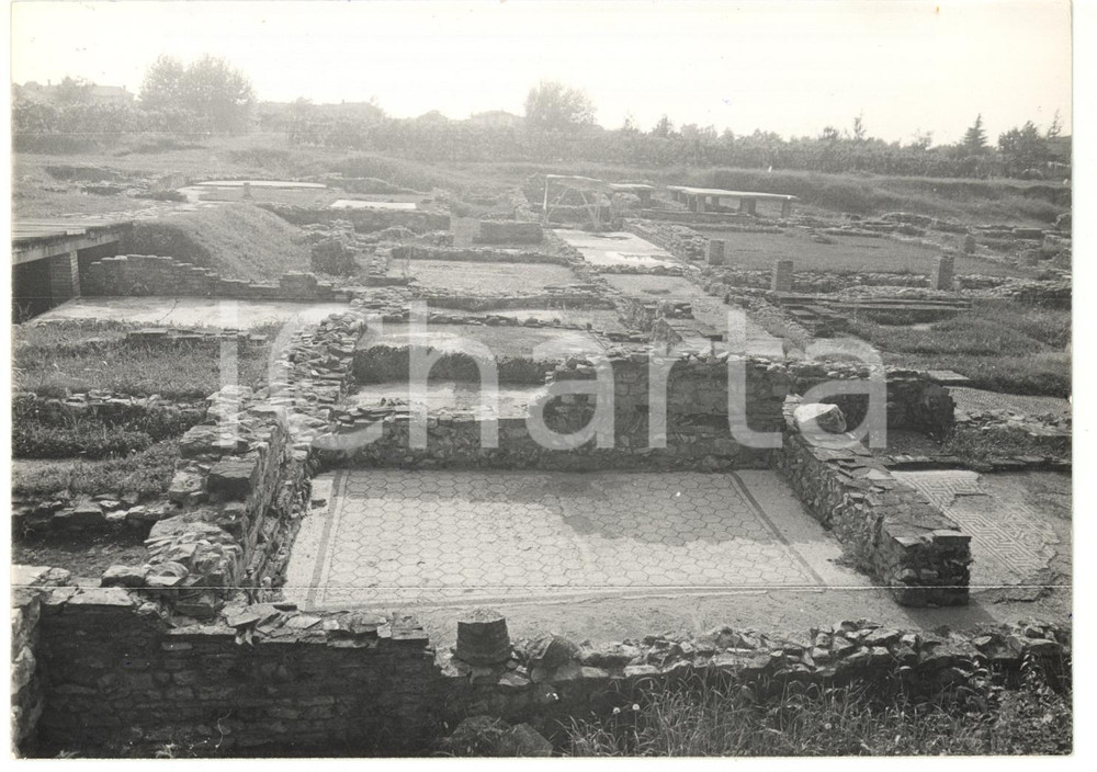 Fotografia d epoca originale 1979 AQUILEIA Area archeologica di case romane e oratori paleocristiani  Foto 1