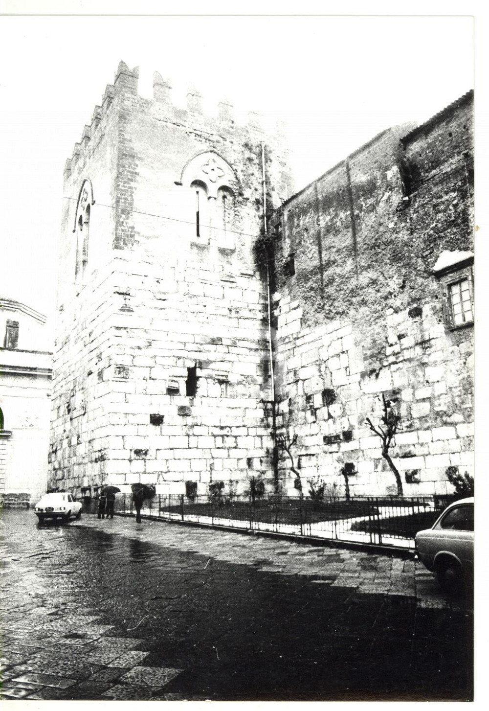 Fotografia d epoca originale 1979 CAPUA CE Castello delle Pietre  Veduta di un torrione Foto VINTAGE 1