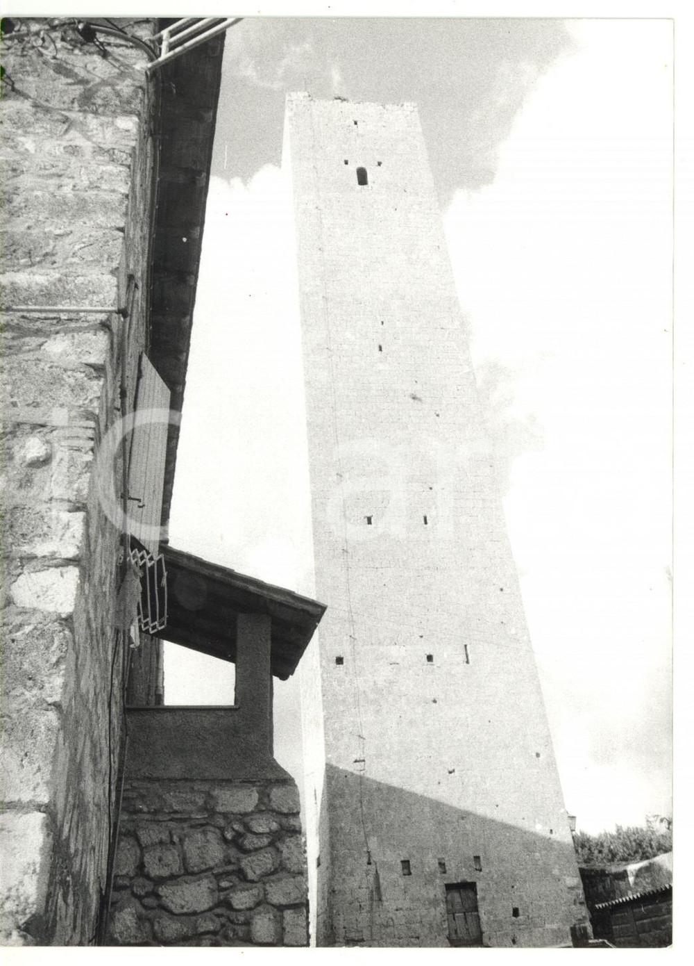 Fotografia d epoca originale 1981 TARQUINIA VT Torre di Santa Maria in Castello Foto VINTAGE 13x18 1