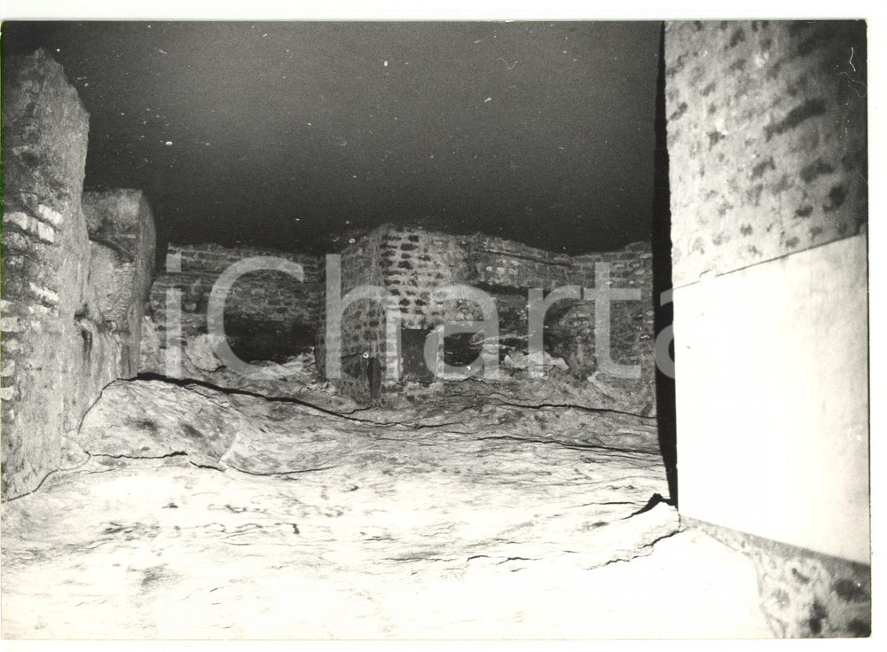 Fotografia d epoca originale 1979 ALBANO LAZIALE RM Veduta delle Catacombe di San Senatore  Foto 18x13 cm 1