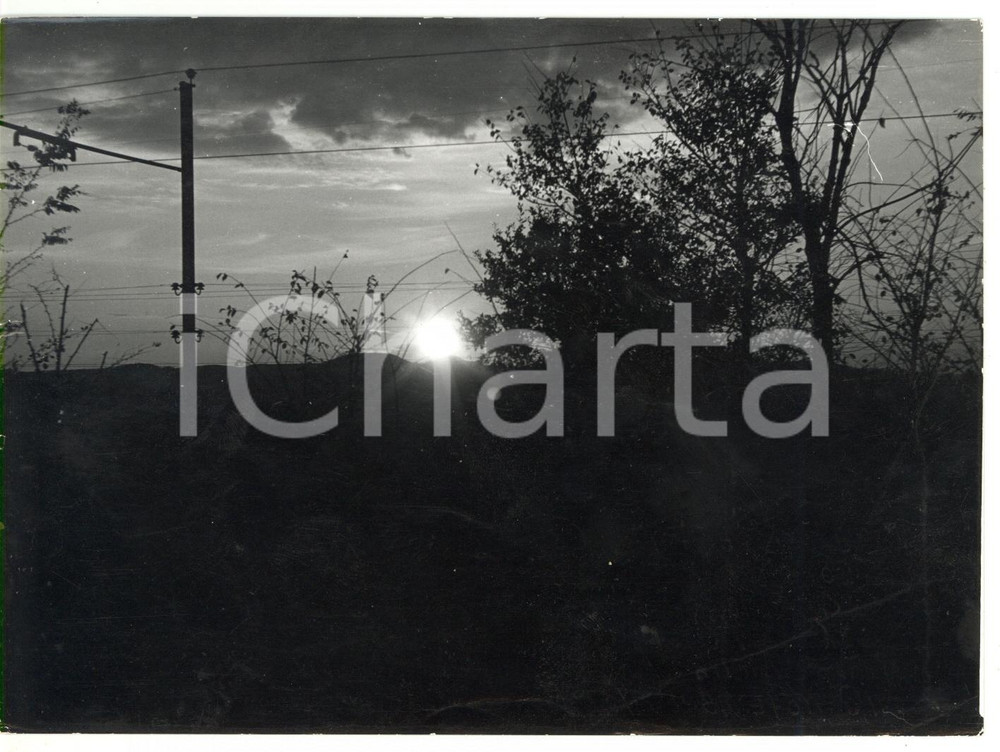 Fotografia d epoca originale 1976 VIA FLAMINIA Gioco di luci al tramonto Foto VINTAGE 18x13 cm 1