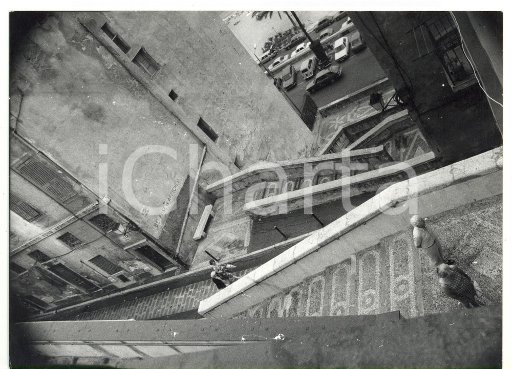 Fotografia d epoca originale 1981 MENTONE F Parvis SaintMichel  Scalinata verso il lungomare  Foto 13x18 1