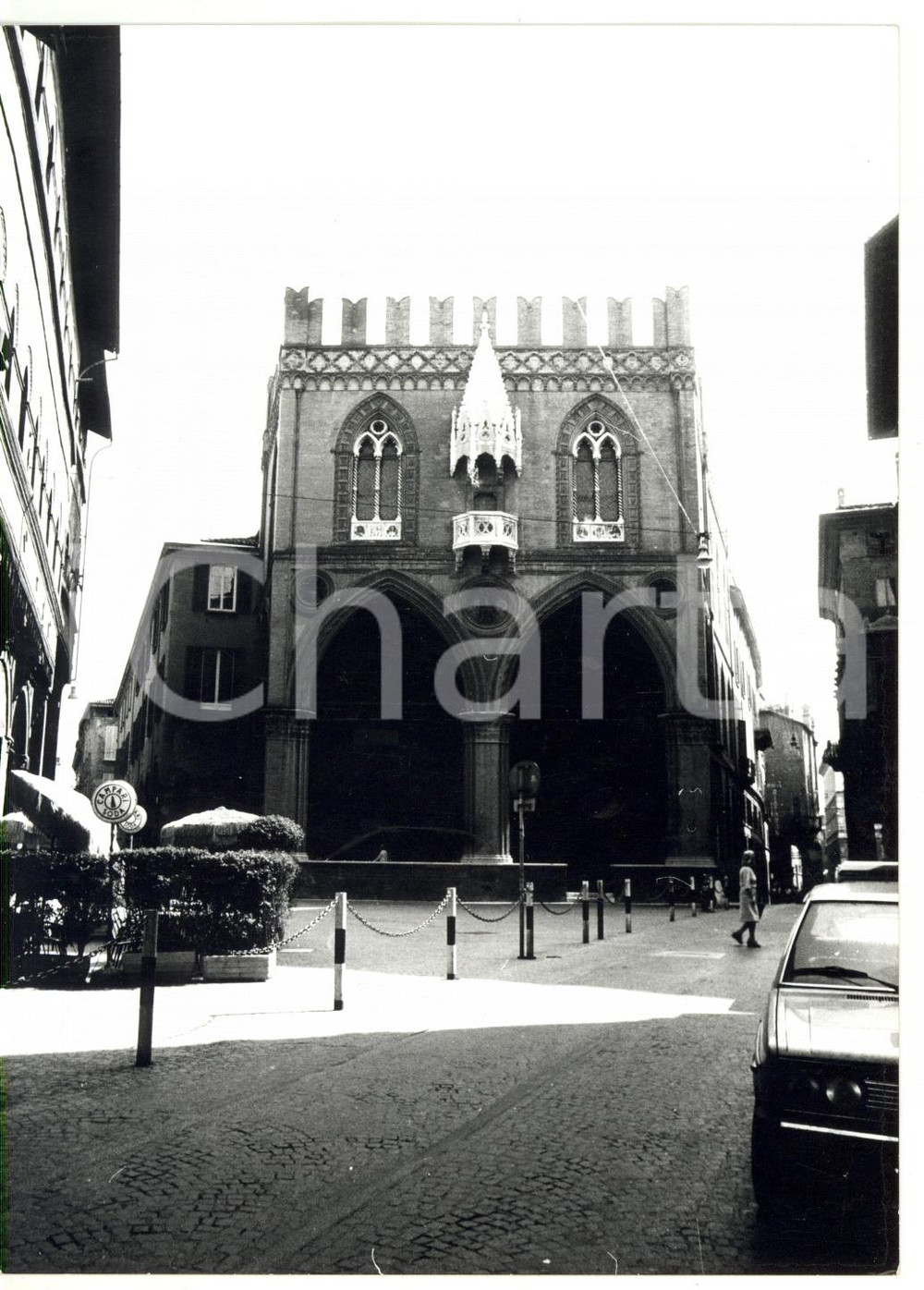 1977 BOLOGNA Veduta di Palazzo della Mercanzia - Foto VINTAGE 13x18 cm