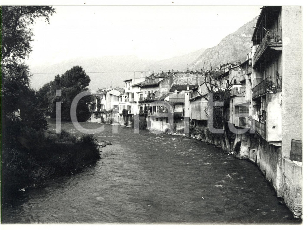 Fotografia d epoca originale 1978 BUSSOLENO TO Abitazioni a ridosso del fiume SESIA Foto VINTAGE 18x13 cm 1