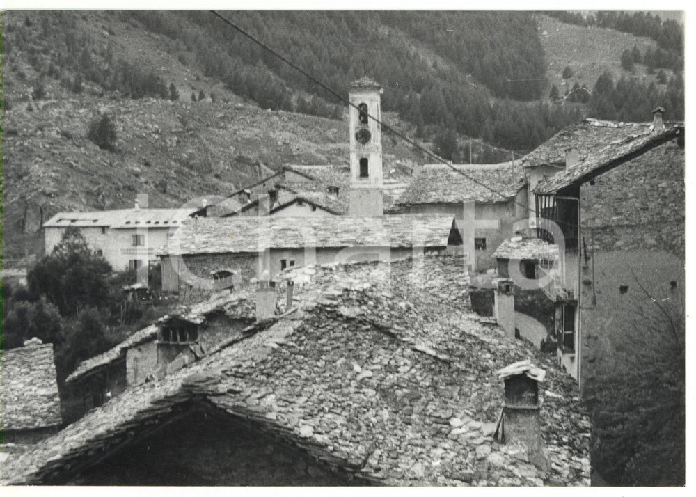 Fotografia d epoca originale 1981 ACCEGLIO  SARETTO CN Veduta del paese Fotografia VINTAGE 18x13 cm 1