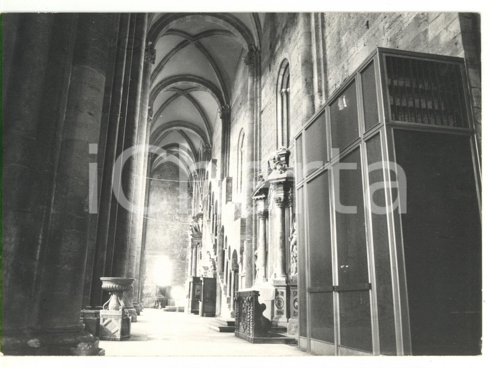 Fotografia d epoca originale 1973 TRENTO Cattedrale di San Vigilio  Veduta della navata Foto VINTAGE 18x13 1