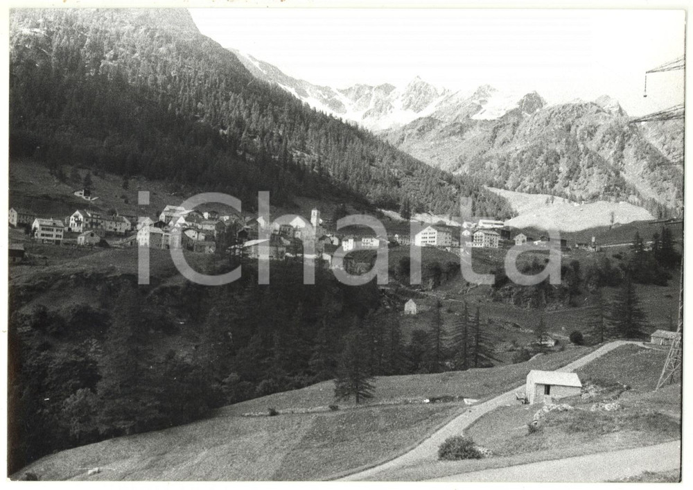 Fotografia d epoca originale 1980 SIMPLON / CANTONE VALLESE CH Veduta panoramica del paese Foto 18x13 cm 1